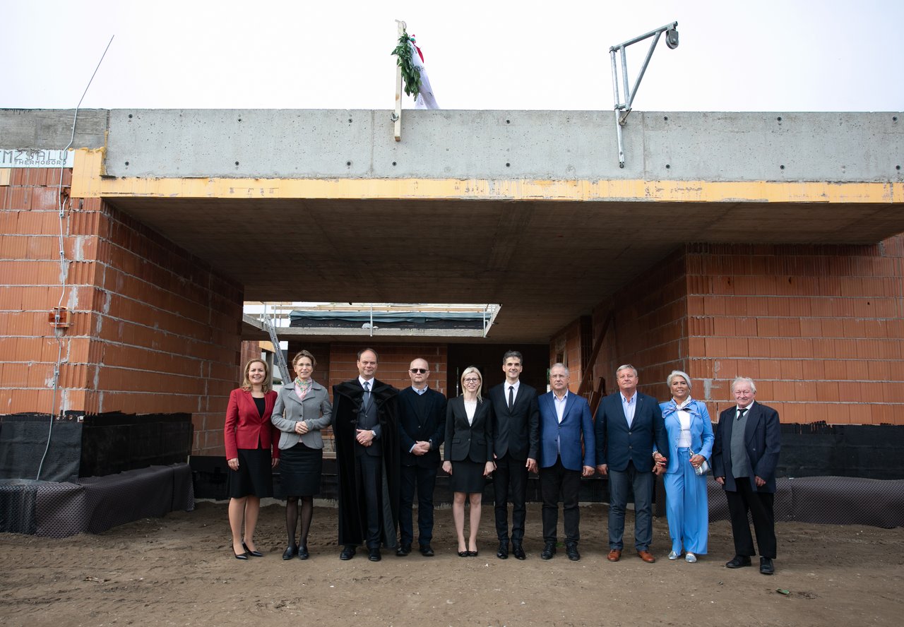 Nádsíp utcai bölcsőde bokrétaünnep F. Miskolczi János