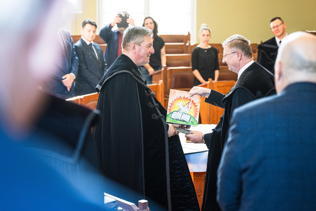 Börtönmissziós jubileumi istentisztelet, püspöki áldás 2. 2025.09.15 (f.Magyaródi Milán)