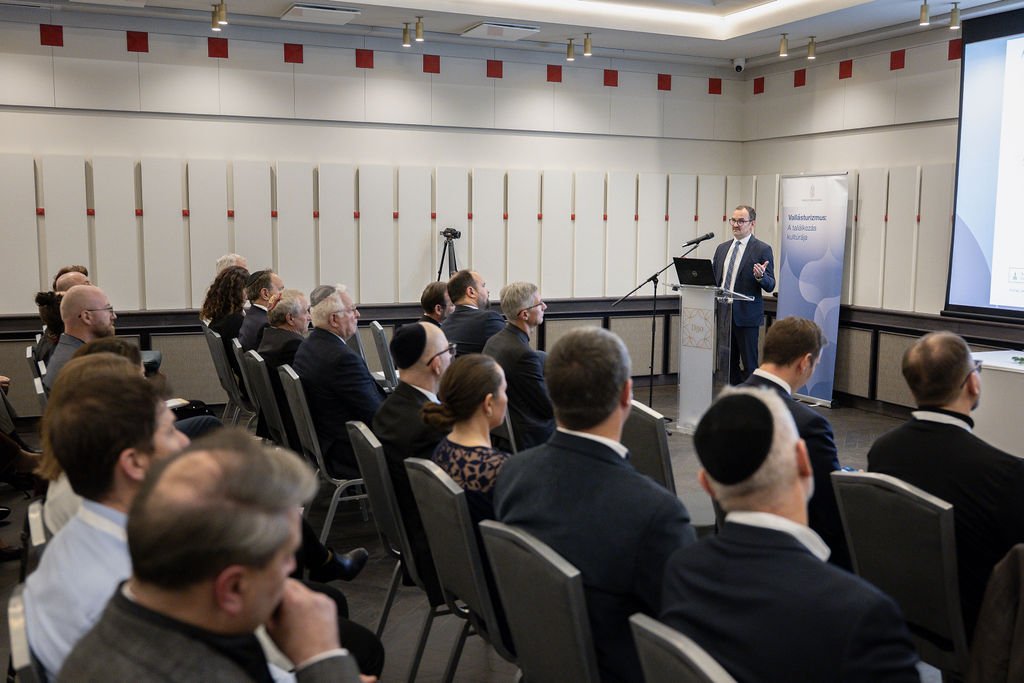 Vallásturizmus konferencia, 2025. november Szontágh Szabolcs 2. (f.Velence Botond)