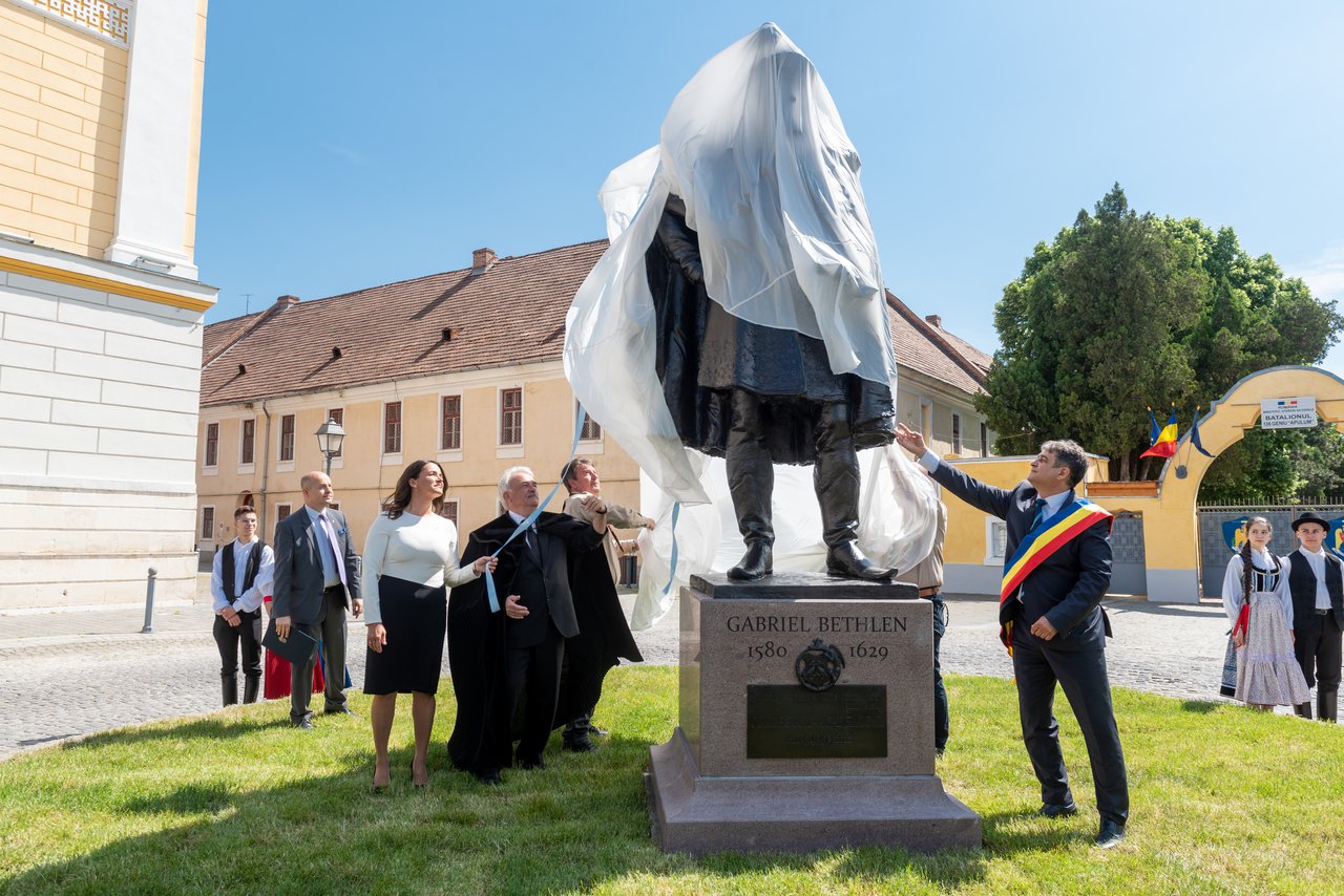 Bethlen Gábor szoboravatás