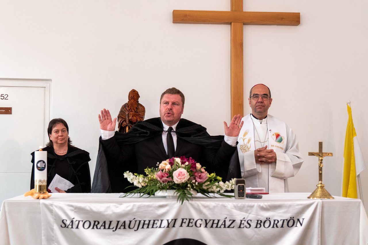 Barna Sándor, a Tiszáninneni Református Egyházkerület püspöke
