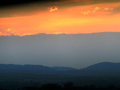 felhő pirkadat fotó: Kalocsai Richárd