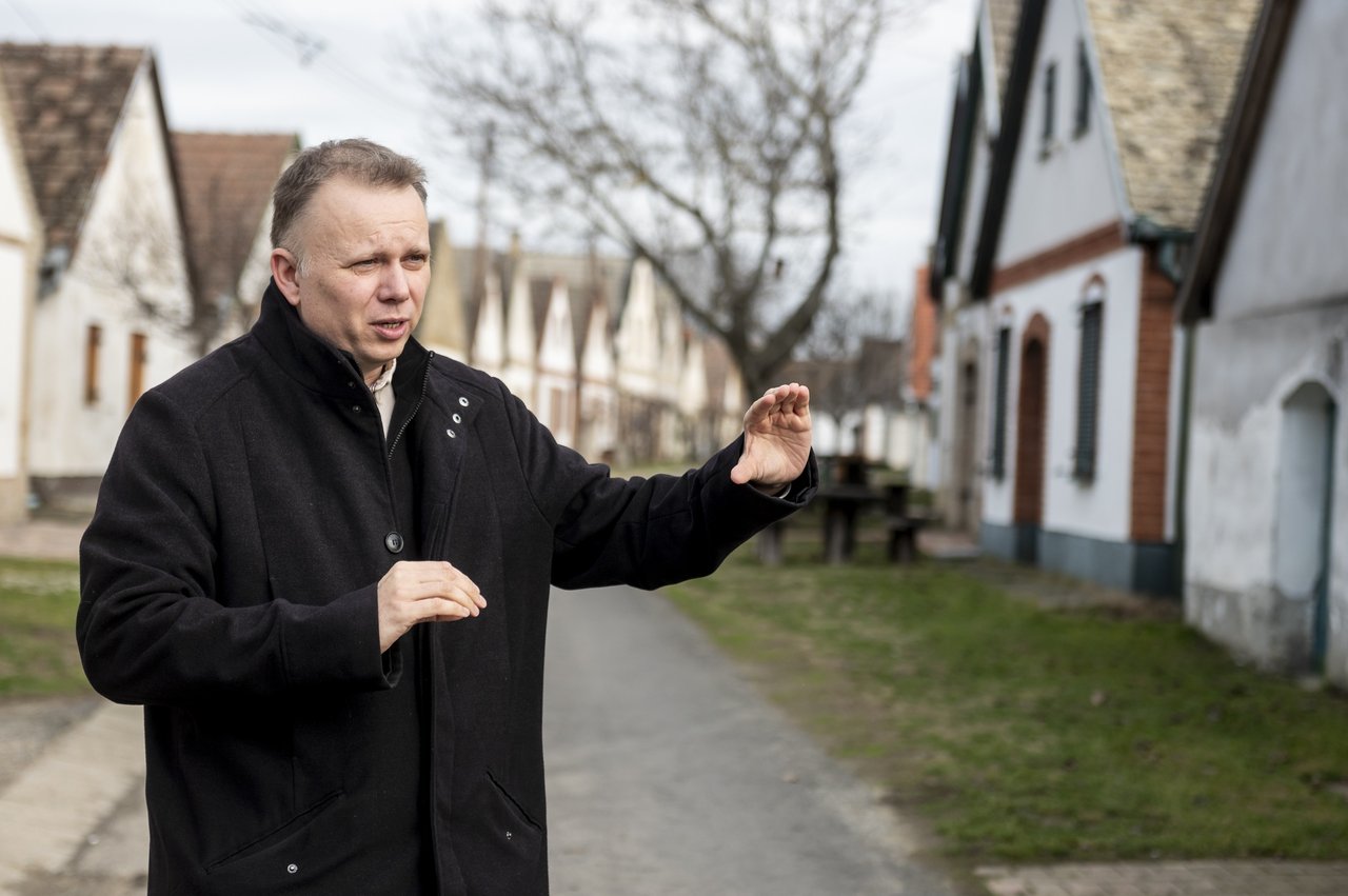 Papp Szabolcs_pince falu 2026 Ujvári