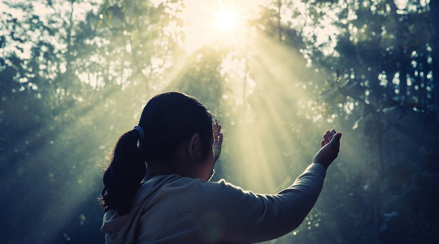 teenage-girl-with-praying-peace-hope-dreams-concept