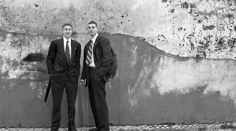 Mormon misszionáriusok, Tavira, Portugália_gettyimages