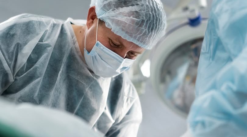 Bizonyságtétel Joó István Freepik